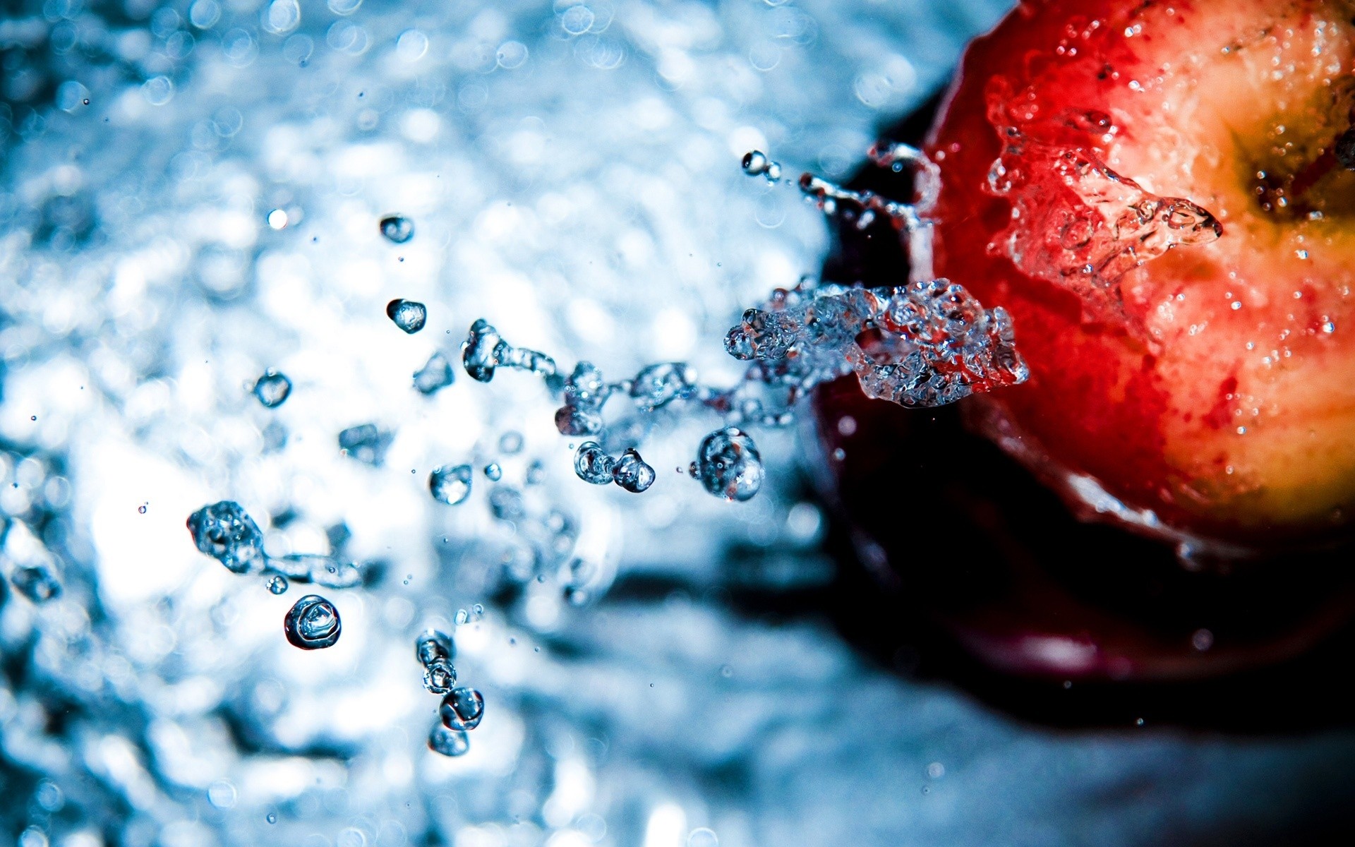 damla ıslak su sıçrama yağmur kabarcık temiz sualtı saflık sıvı içme hareketler çiy damlalar dalgalanma su damlası anlaşılabilir soğuk turkuaz doğa