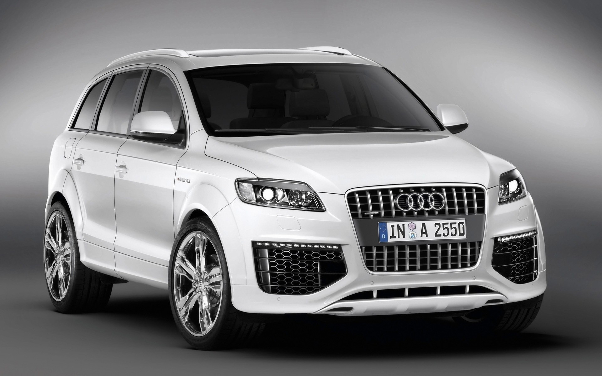 audi araba araba otomotiv tekerlekler sürücü sedan ulaşım sistemi hızlı coupe audi q7