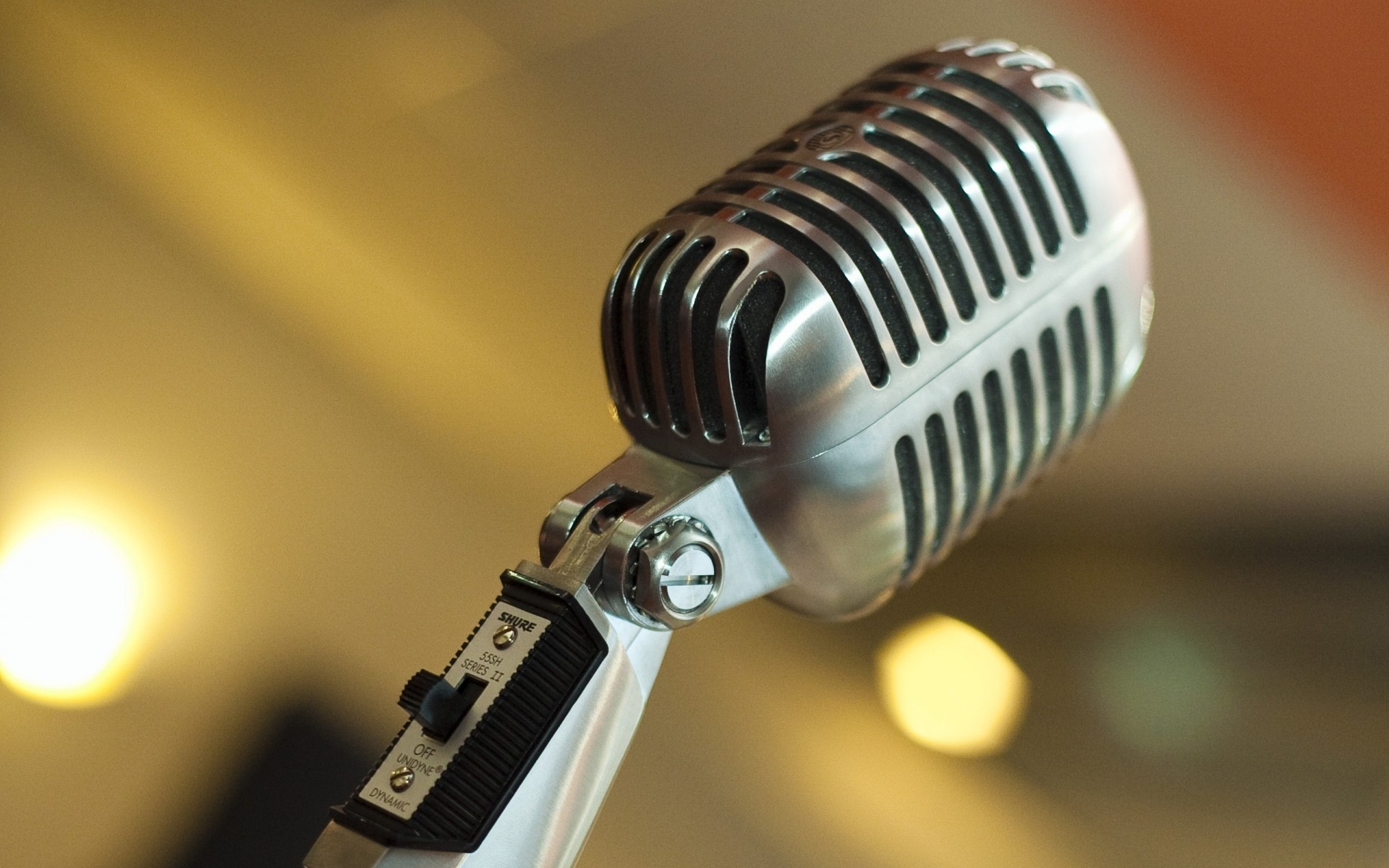 müzik ses karaoke fonograf kayıt mikrofon ekipman teknoloji elektronik ses pop bulanıklık enstrüman krom elektrik klasik konser