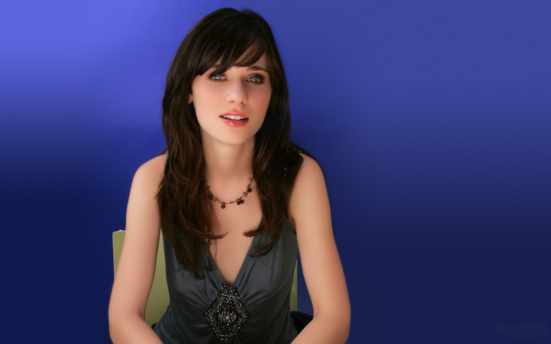 kadın moda oldukça kız sevimli portre seksi genç sihir kayıt şarkıcı