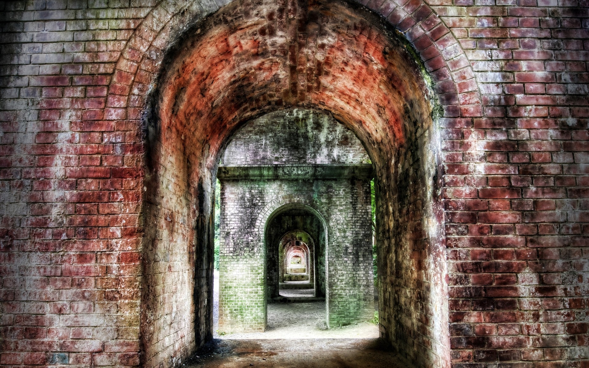 mimari duvarlar eski kemer ev tuğla taş giriş gotik antik kapı pencereler dış seyahat inşaat kapı kentsel antik renkler