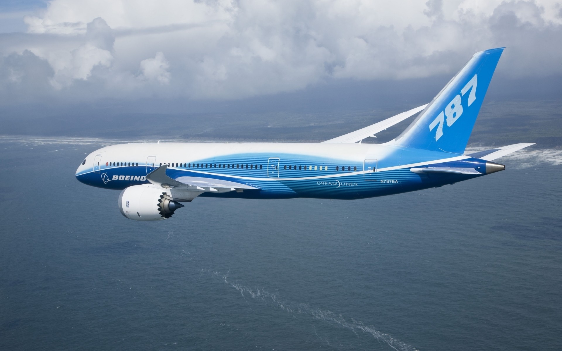 diğer makineler uçak uçak havaalanı uçak seyahat ulaşım sistemi uçak uçuş airbus gökyüzü uçmak nakliye hava kalkış varış araba dreamliner bulutlar boeing