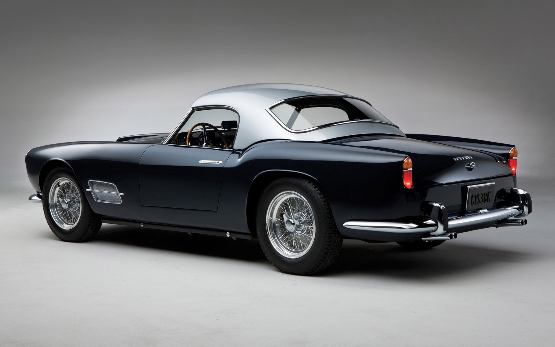 klasik / eski arabalar araba araba tekerlekler otomotiv coupe hızlı ulaşım sistemi sürücü sedan asfalt yarış kaldırım ferrari 250 ferrari 250 gt