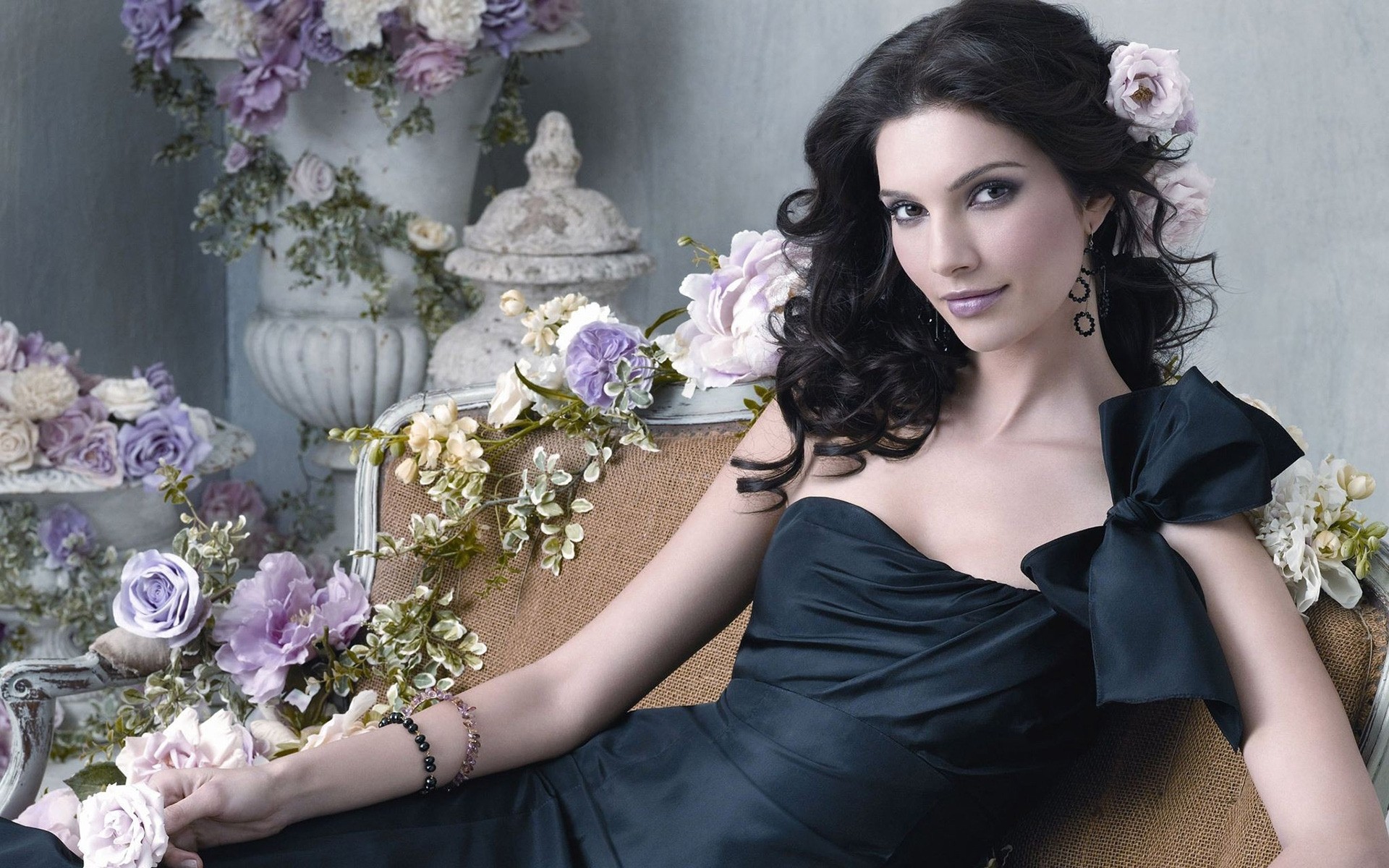 gelin buket düğün çiçek gül kadın elbise güzel çiçek aranjmanı peçe moda portre zarif yetişkin tören romantik aşk model gelin aktris ünlü alana fotoğrafı garza alana fotoğrafı garza alana de la garza