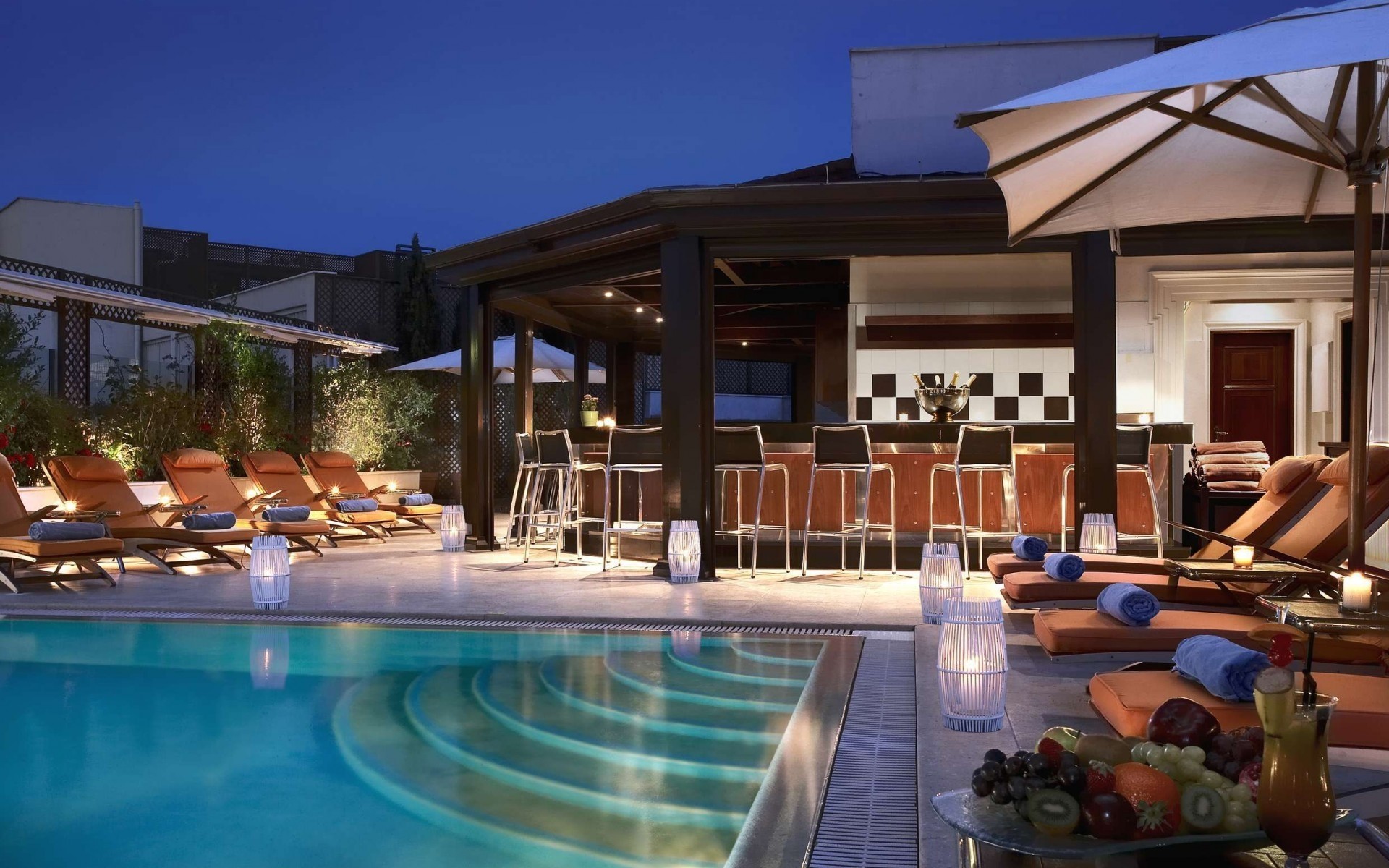 yüzme havuzu yüzme havuzu lüks otel sandalye havuz başı tesis yüzme mobilya veranda seyahat yer villa kanepe su masa tatil rekreasyon tropikal