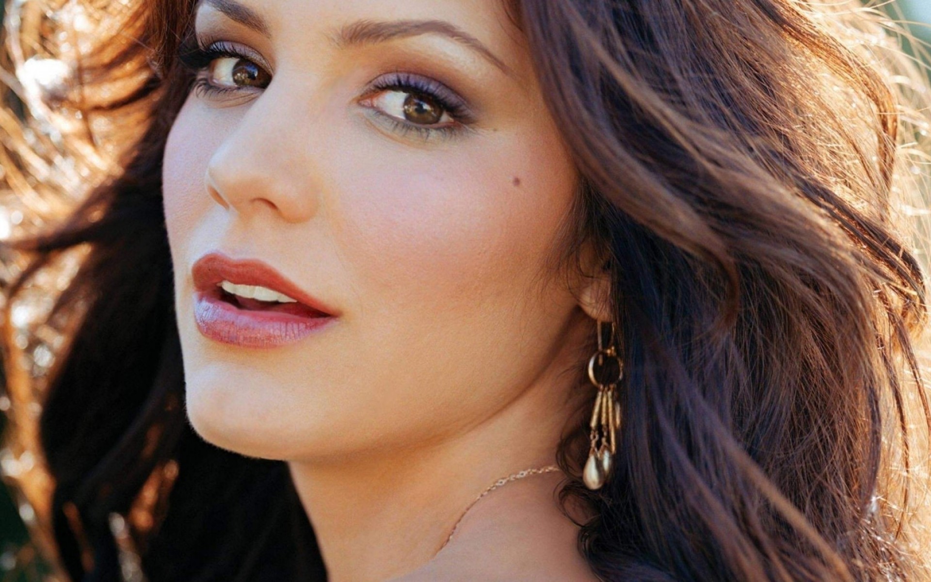 kadın moda portre model kız seksi cazibe güzel saç güzel göz dudaklar amerikalı pop şarkıcısı şarkıcı aktris