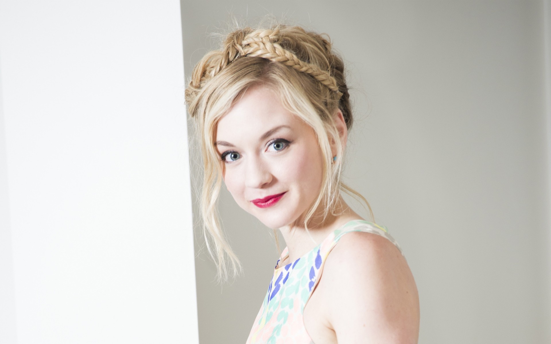 kadın portre moda bir genç oldukça kapalı seksi emily kinney
