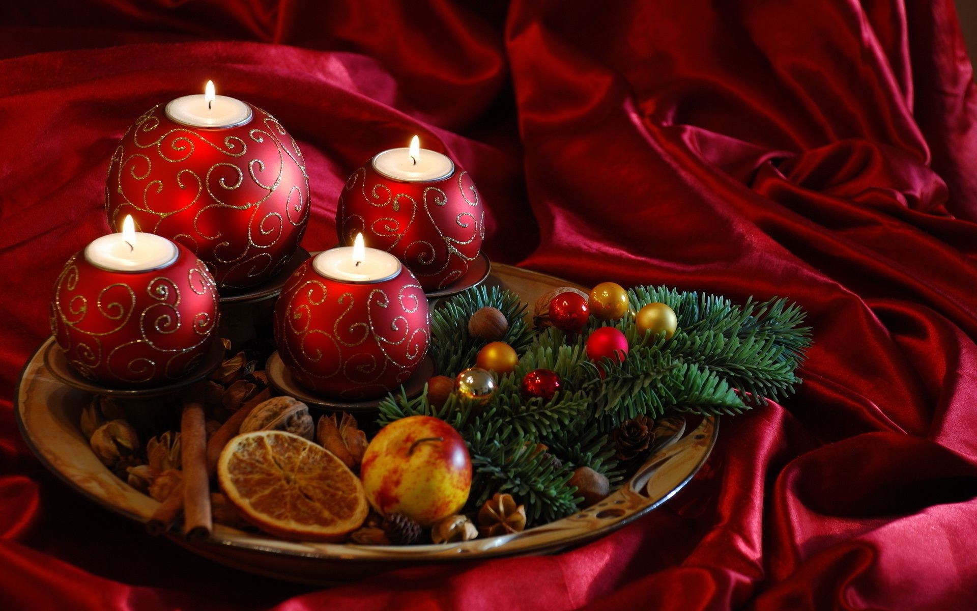 yeni yıl noel kış dekorasyon tatil top mum altın geleneksel natürmort gelişiyle parlıyor bilezik