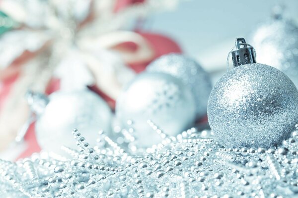 Yeni Yıl ve Noel temalarında duvar kağıtları
