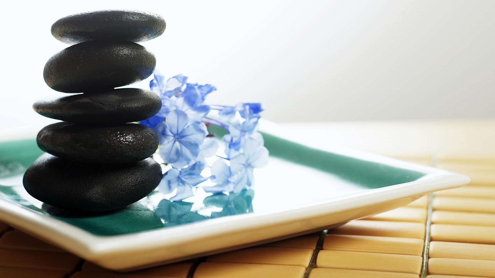 denge zen masaj gevşeme uyum meditasyon bambu istikrar tedavi terapi soğukkanlılık natürmort