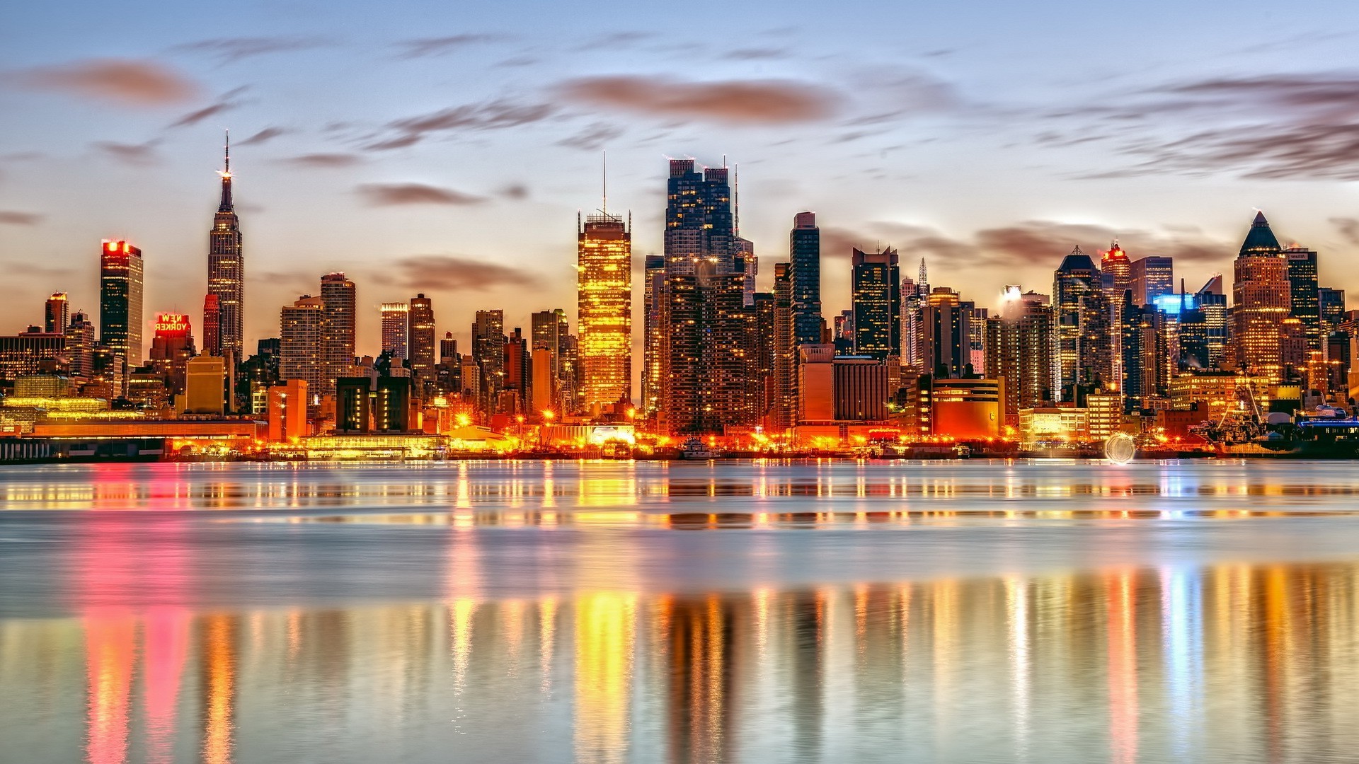 şehir şehir gökdelen mimari manzarası şehir merkezinde alacakaranlık ev akşam ofis modern kentsel günbatımı seyahat gökyüzü yansıma iş arkadan aydınlatmalı kule mesire