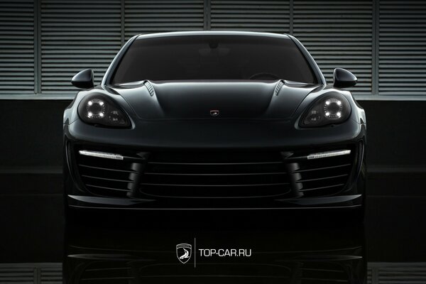 Binada Siyah Agresif Porsche