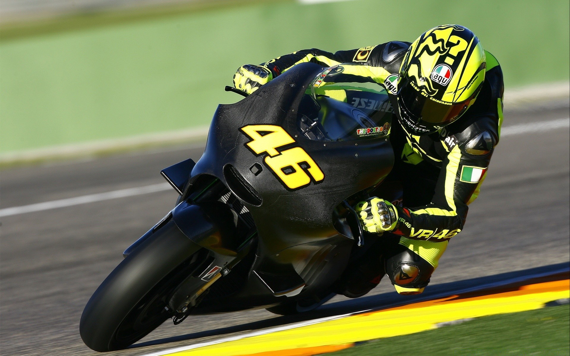 spor yarış parça yarışma şampiyonluk araba acele et bisiklet yarışçı aksiyon sürücü hızlı araba sporları